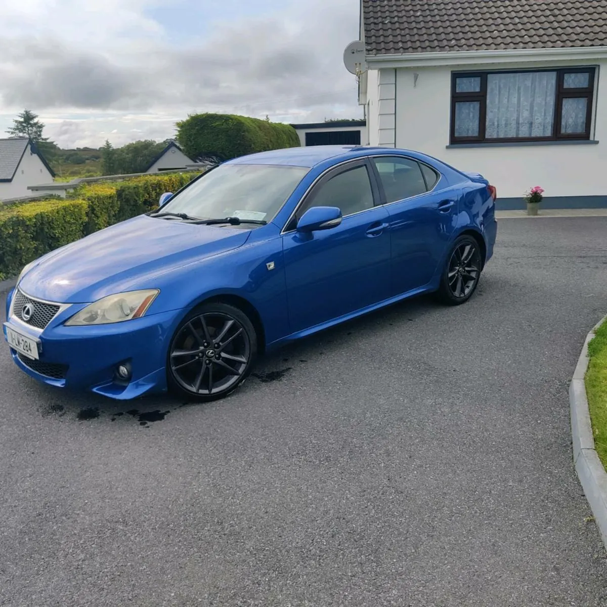 Lexus IS200d F Sport - Image 1