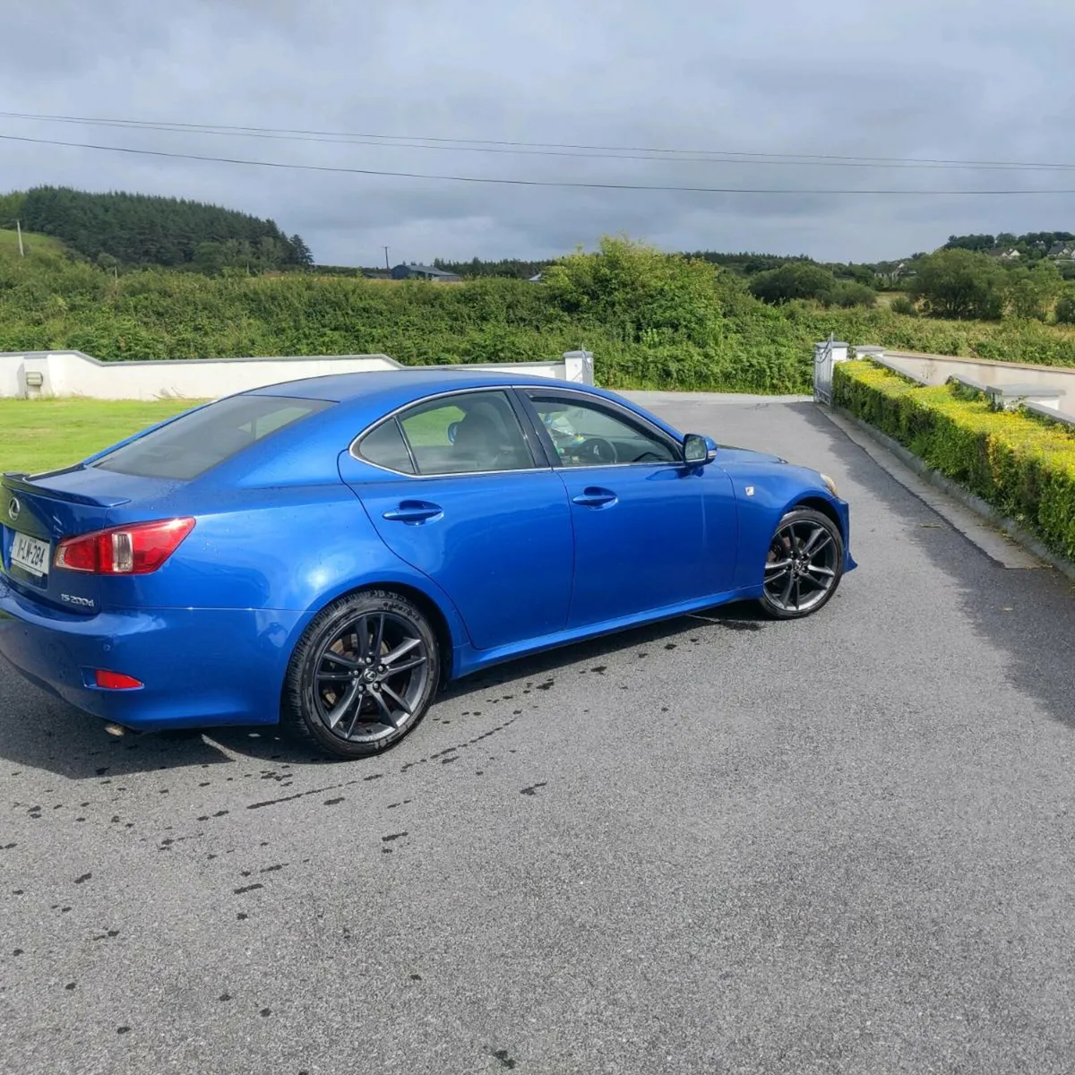 Lexus IS200d F Sport - Image 3