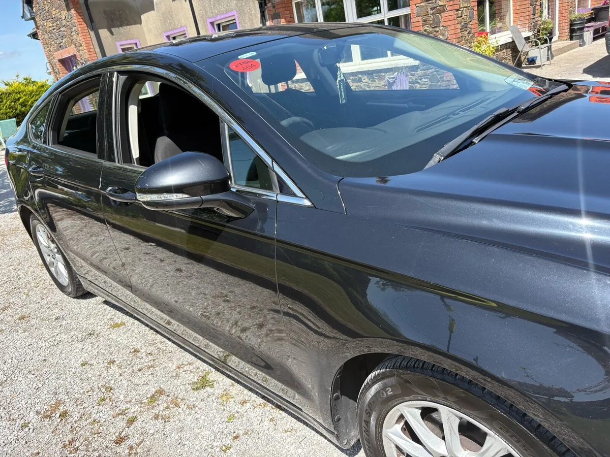 Ford mondeo needs attention - Image 3