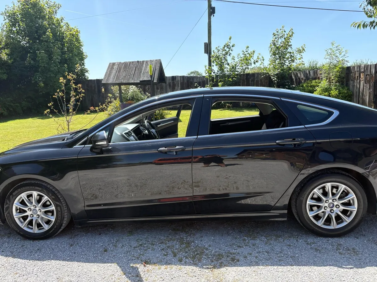 Ford mondeo needs attention - Image 4