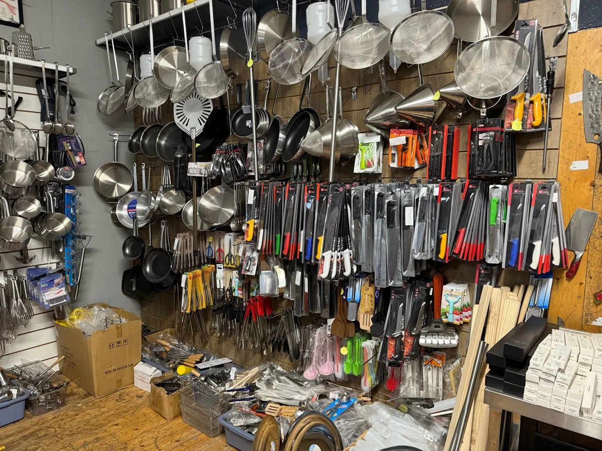 Aladdin‘s cave for all catering equipment - Image 1
