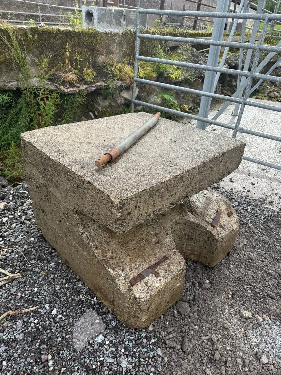 Tractor weight block - Image 1