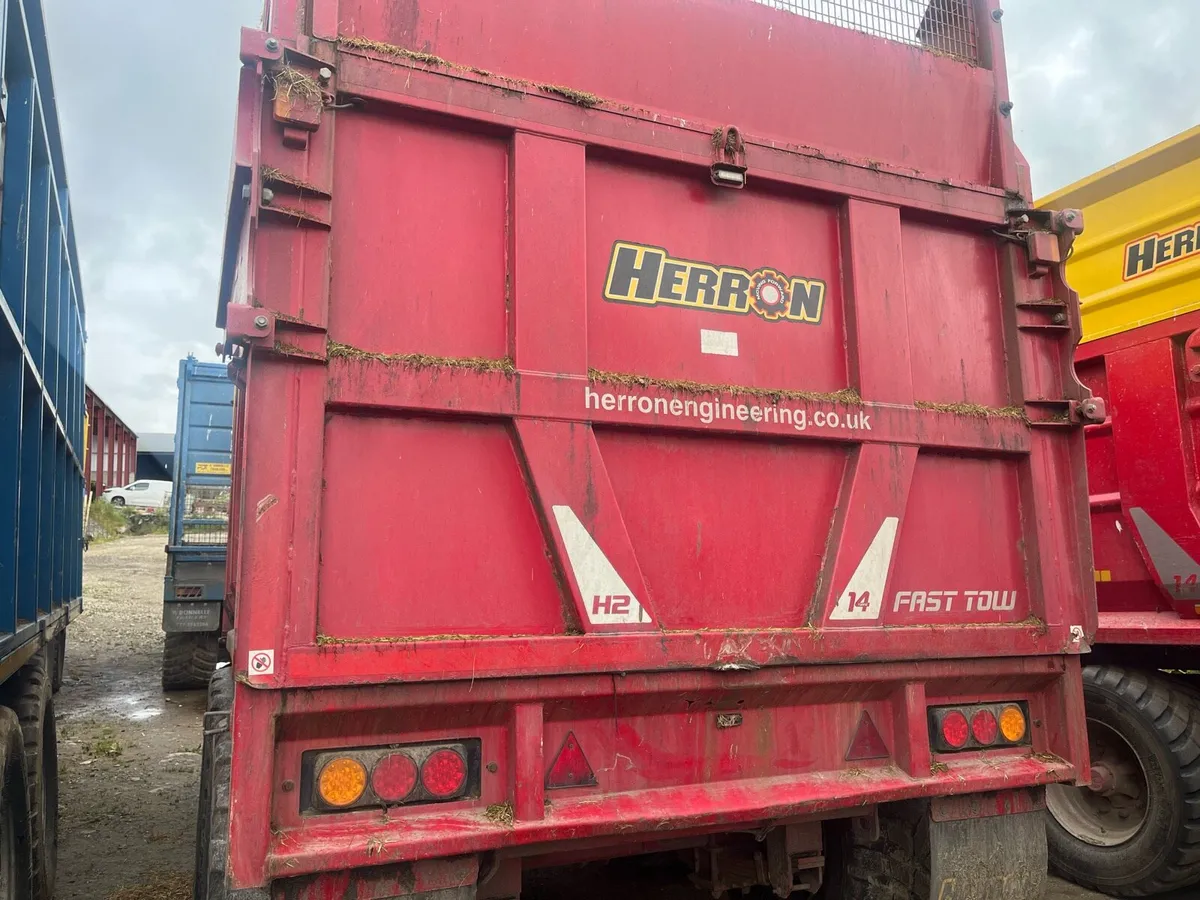 Herron h2 14t silage trailer - Image 4