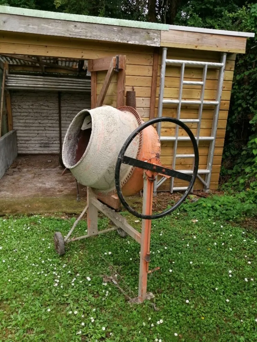Petrol Cement Mixer - Image 3