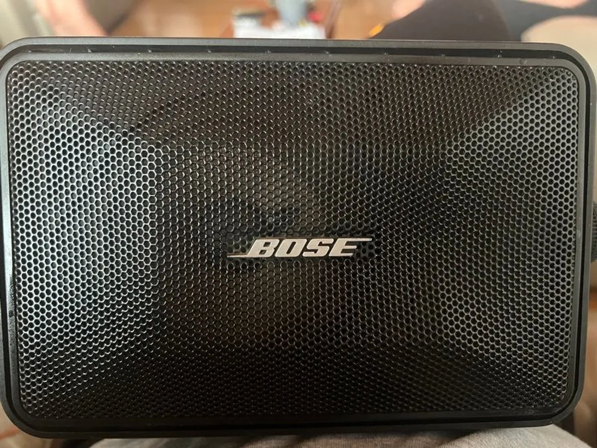 Bose speakers - Image 1