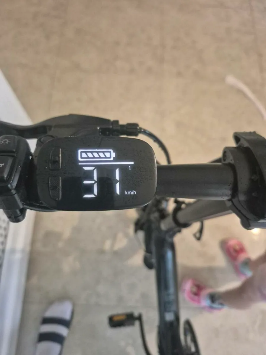 Black) Fiido D3 ProMini Electricbike Working - Image 2