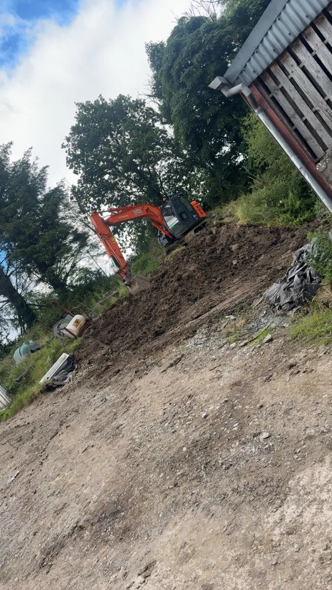 Hitachi zaxis  135 dash 1 - Image 3