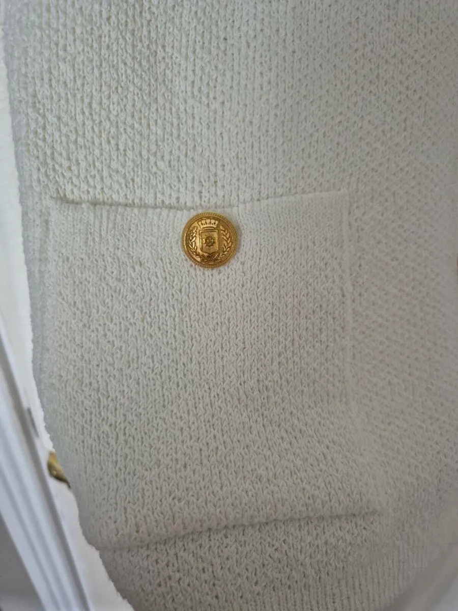 Zara cardigan with golden buttons - Image 2