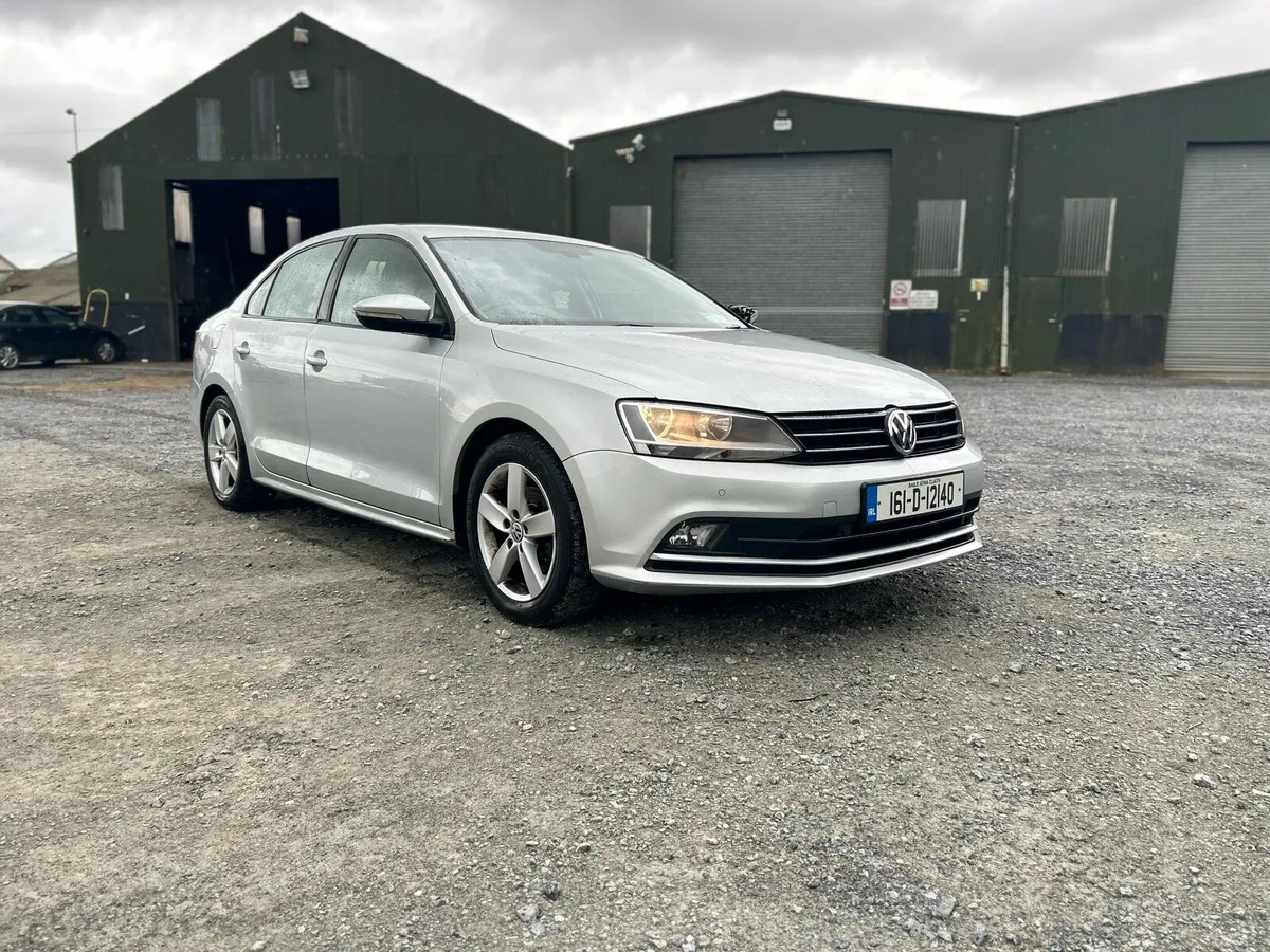 2016 Volkswagen Jetta 2.0 TDI Automatic - Image 1