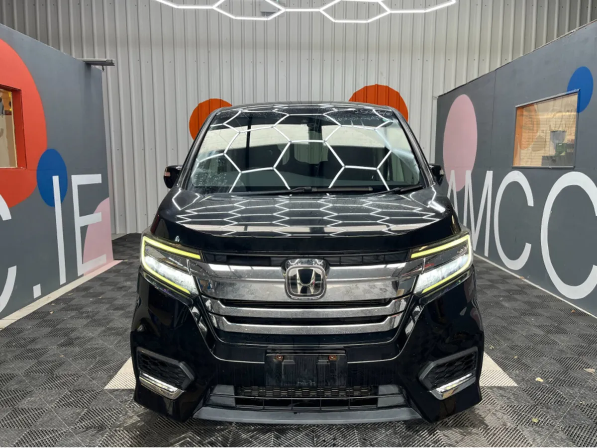 Honda Stepwagon 2.0 HYBRID / 90k KMs / REVERSE CAM - Image 2