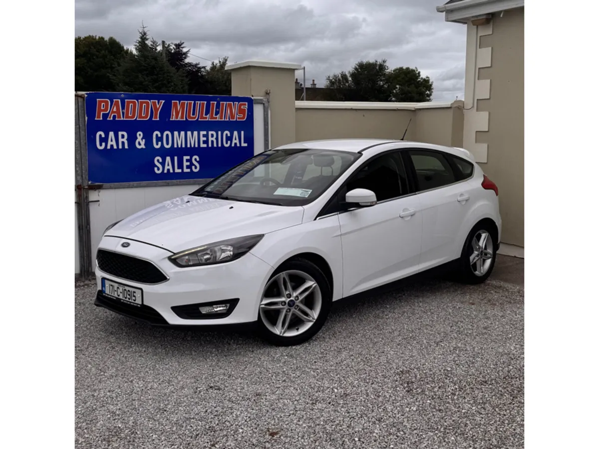 Ford Focus 5DR 1.5 TD  6SPEED 4DR - Image 2