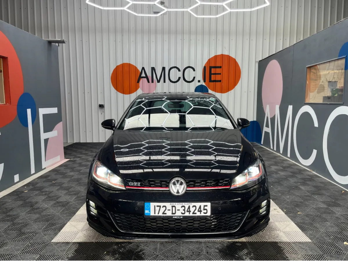 Volkswagen Golf 2.0 GOLF GTI / 69k KMs / REVERSE C - Image 2
