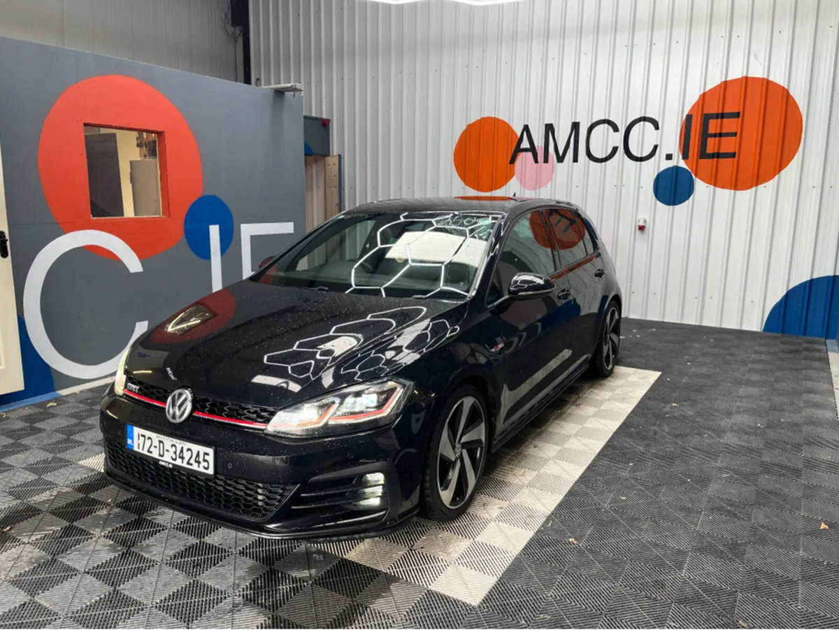 Volkswagen Golf 2.0 GOLF GTI / 69k KMs / REVERSE C - Image 3