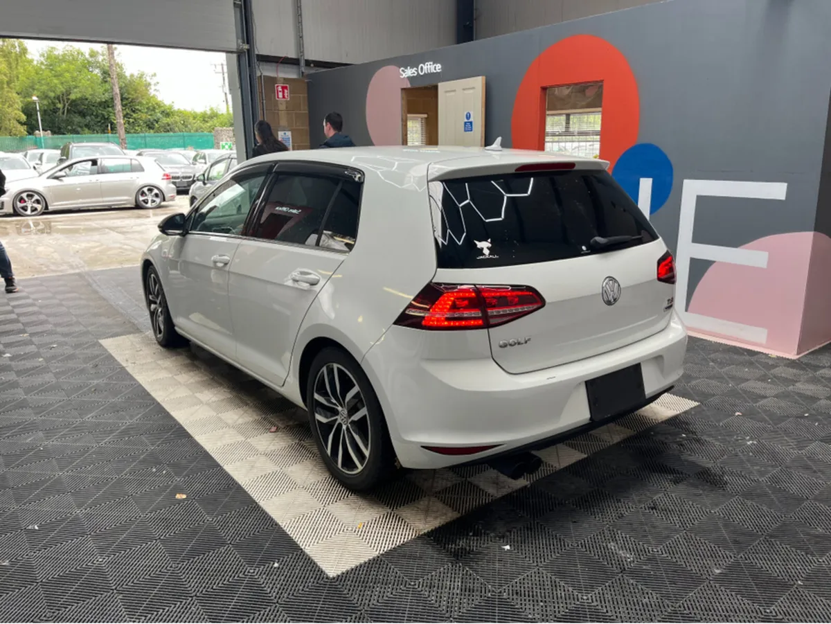 Volkswagen Golf VW GOLF AUTOMATIC 1.4 TSI HIGHLINE - Image 4