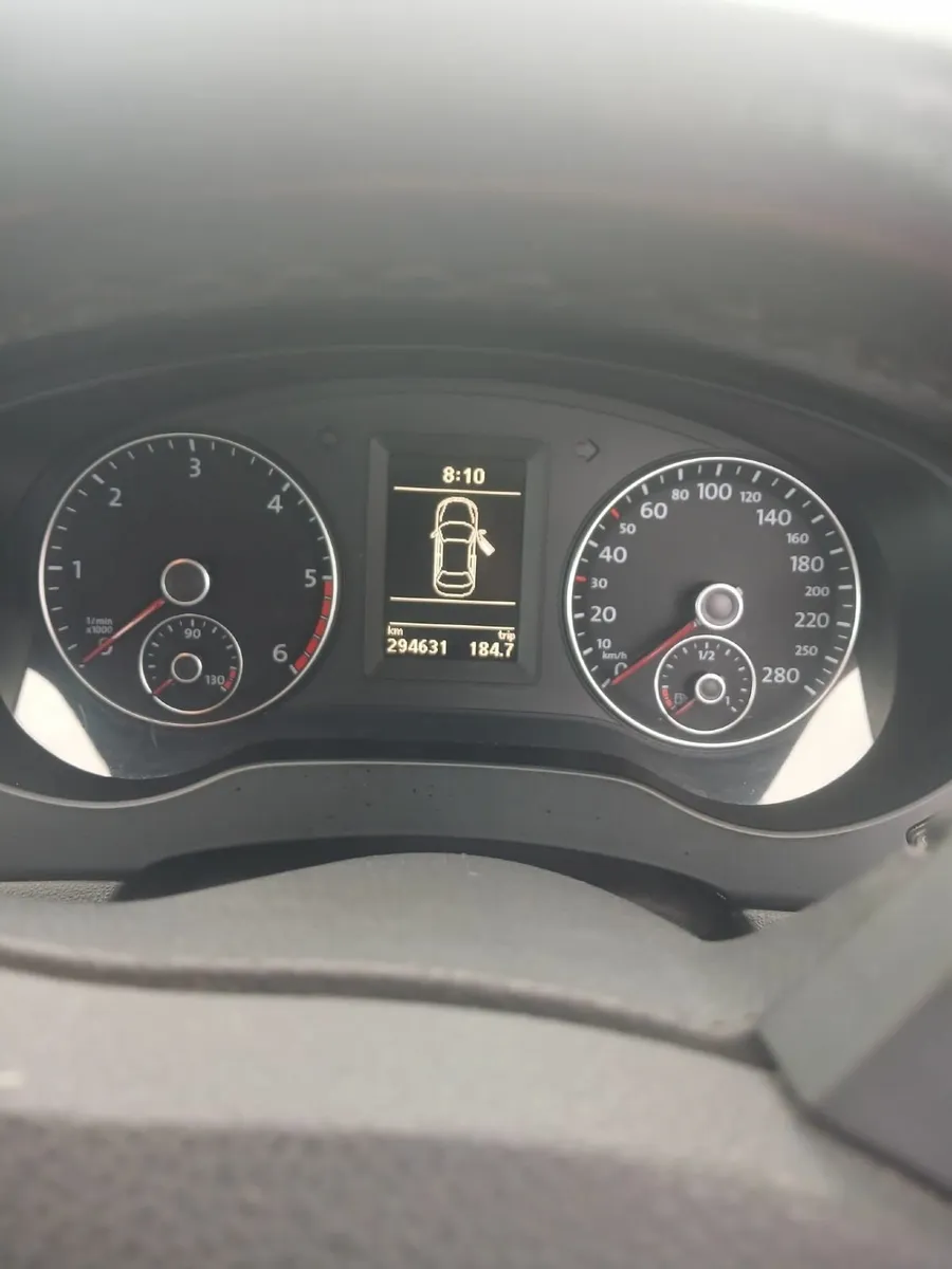 2012  Volkswagen Jetta - Image 3