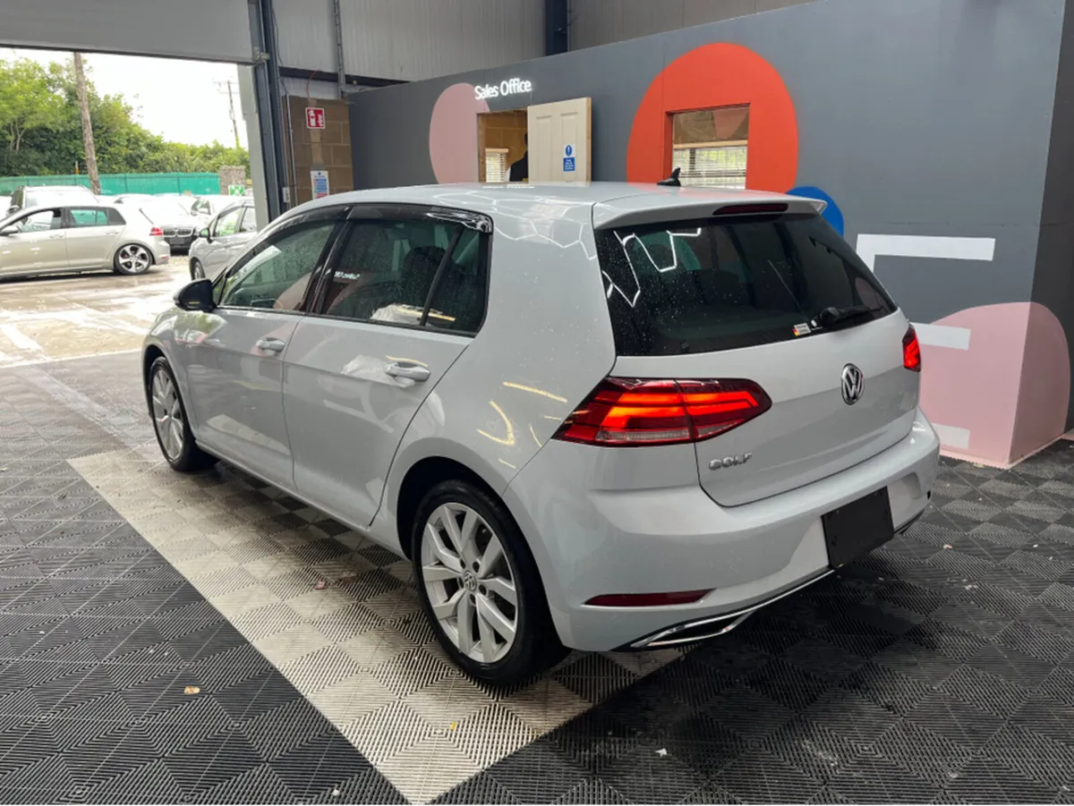Volkswagen Golf VW GOLF AUTOMATIC 1.4 TSI HIGHLINE - Image 4