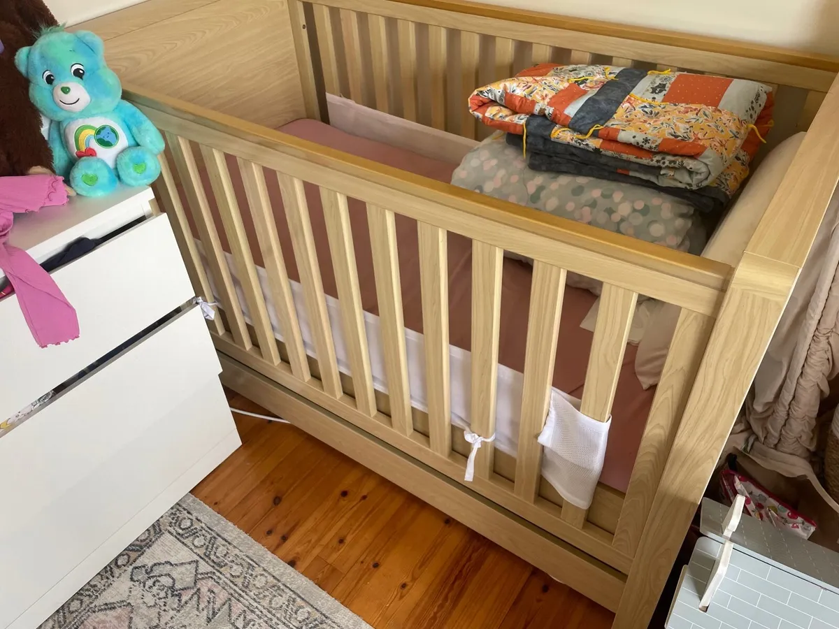 Cot - Image 2