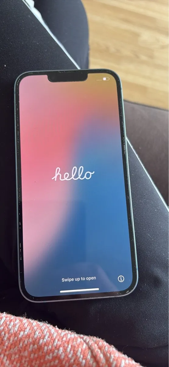 iPhone 14 - Image 2