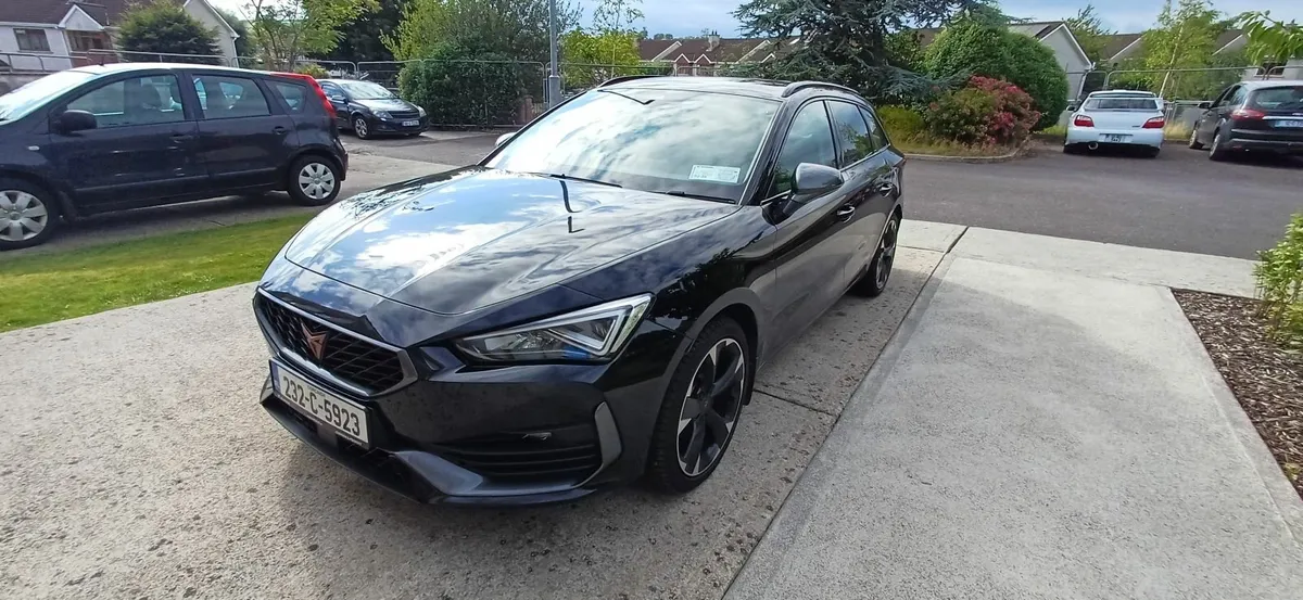 Cupra Leon 1.5 eTSI DSG 2023 - Image 2