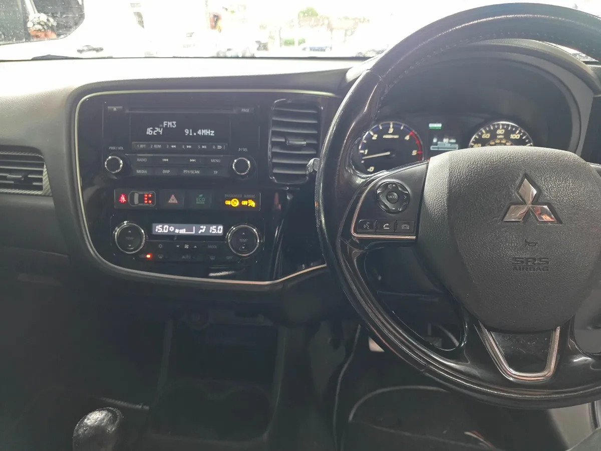 2016 mitsibishi outlander 2.2 diesel🔥 7 seater 🔥 - Image 3