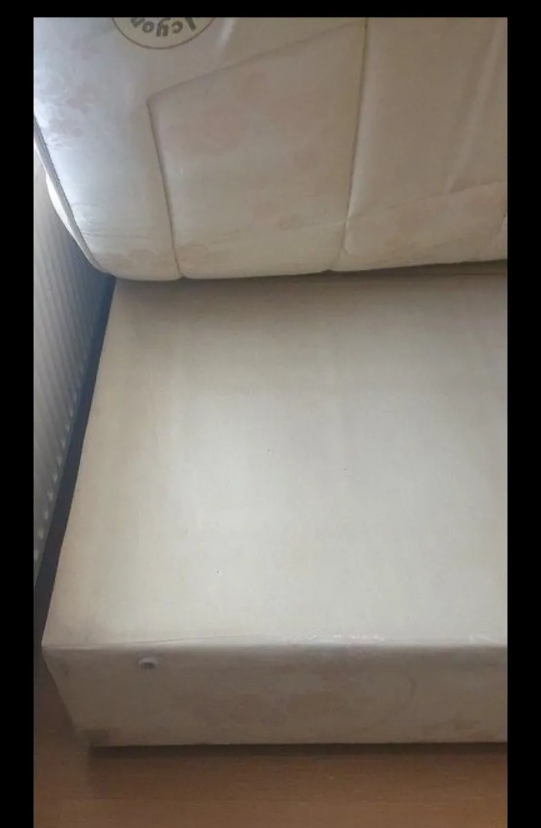 Double bed base and mattress - Image 4