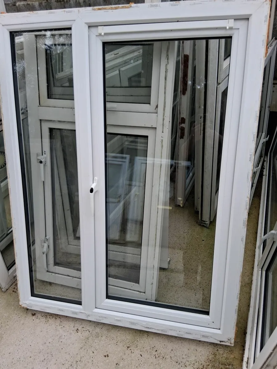 Pvc window  1025 x 1325