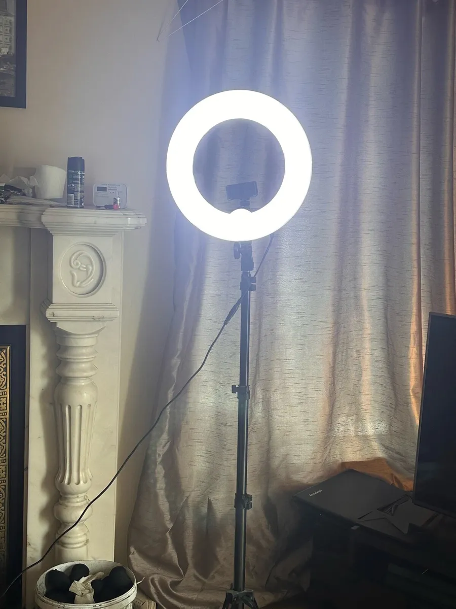Neewer Ringlight - Image 2