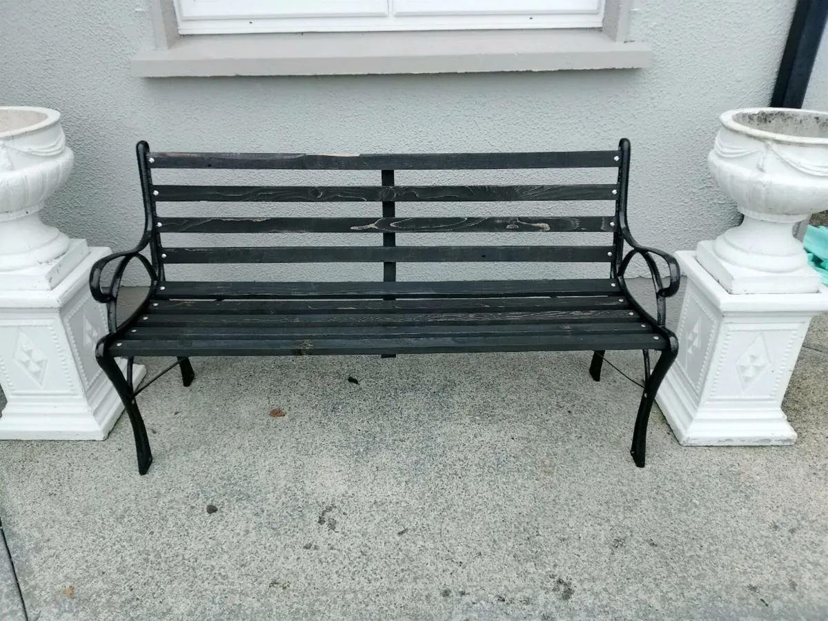 Garden bench - Image 1