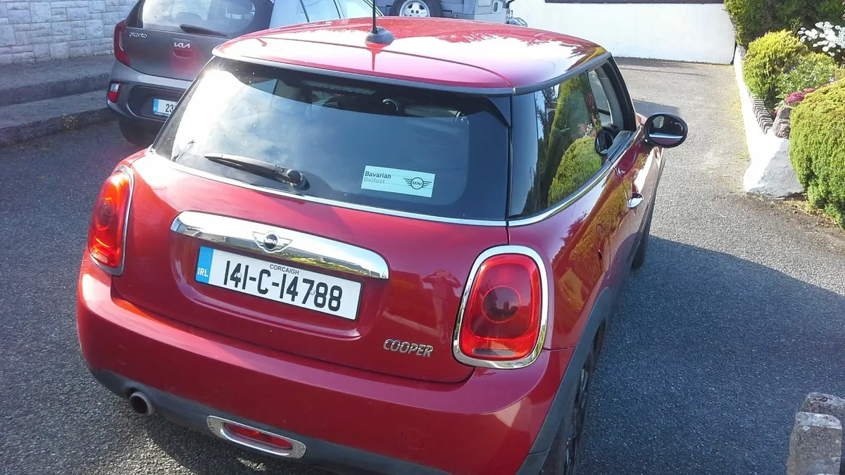 Mini Cooper 2014--Low milage. - Image 3
