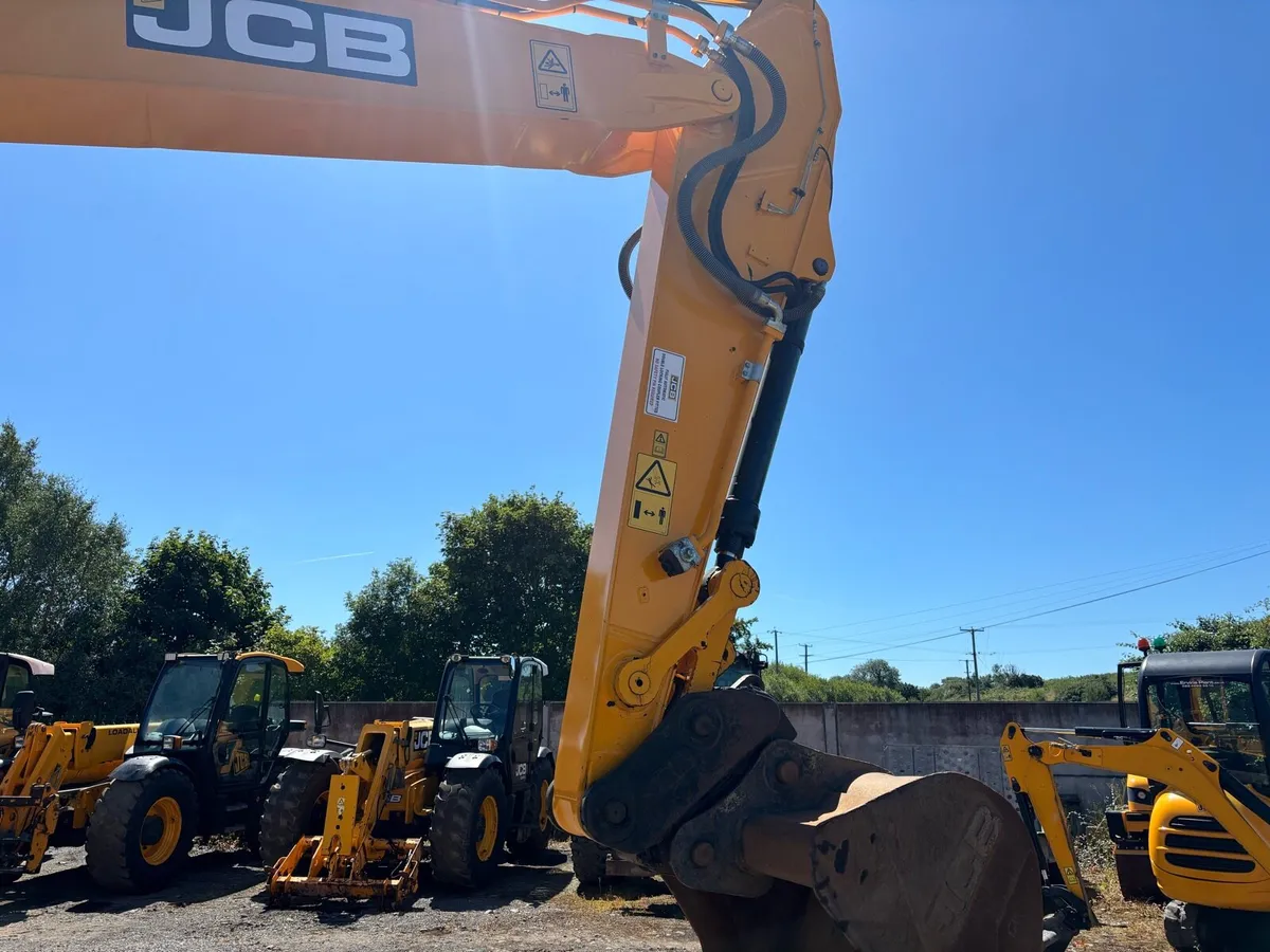 2021 JCB 220X **Only 2900hrs** - Image 3