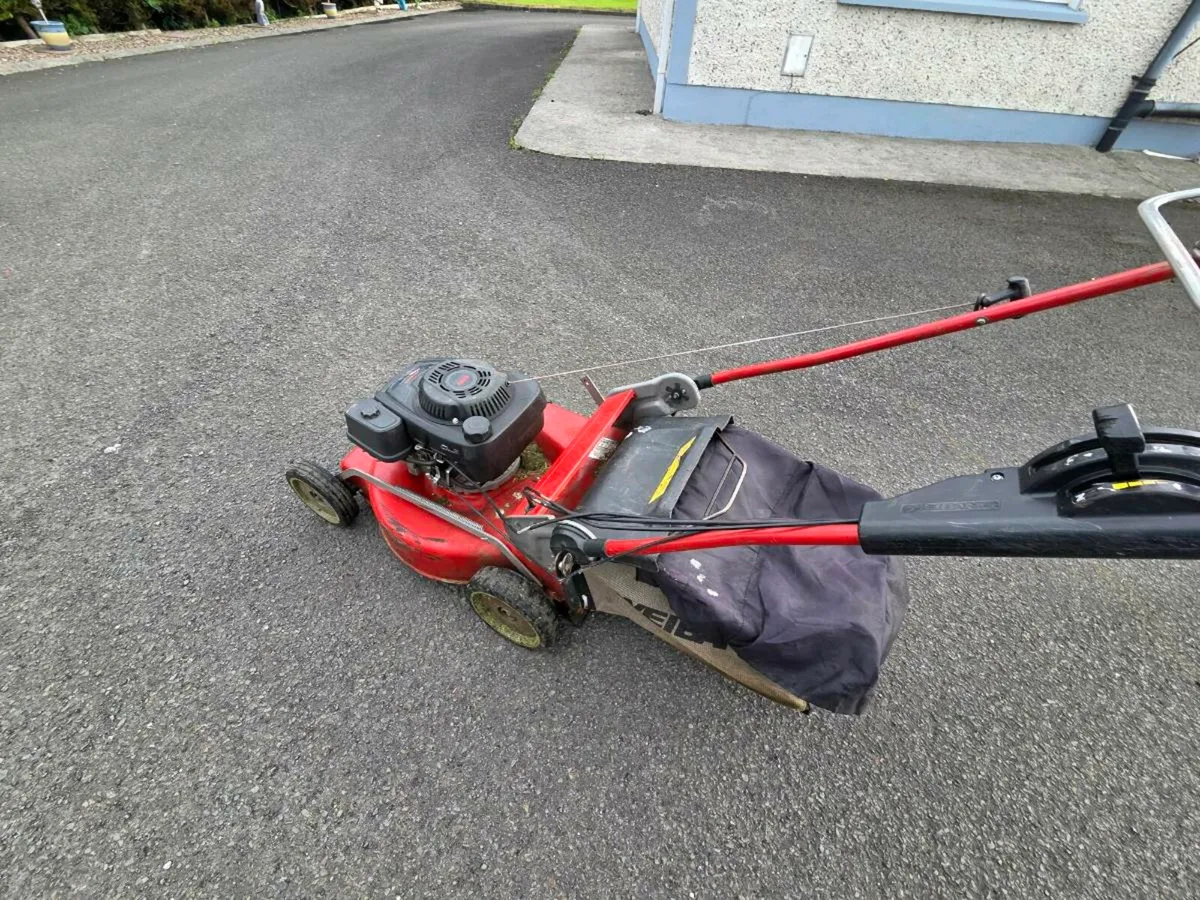 lawnmower - Image 3
