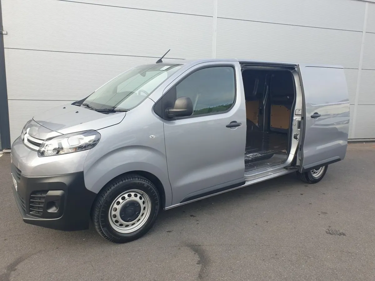 Citroen Dispatch "LX" MWB 1.5 Diesel 100ps 1000kg - Image 4