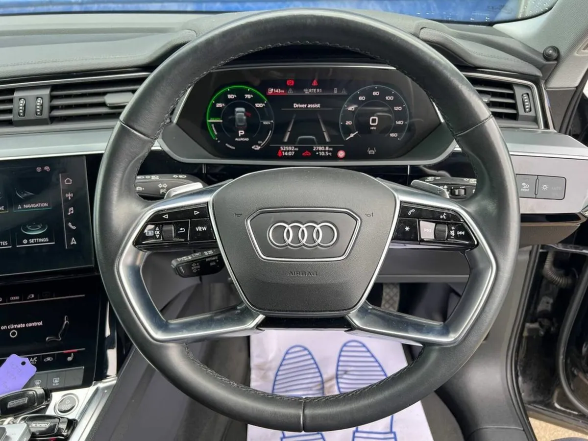 Audi e-tron 55 QUATTRO RS-PERFORMANCE // VIRTUAL M - Image 4