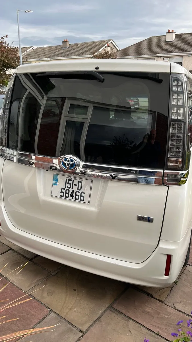 Toyota Voxy (7 seater) - Image 3