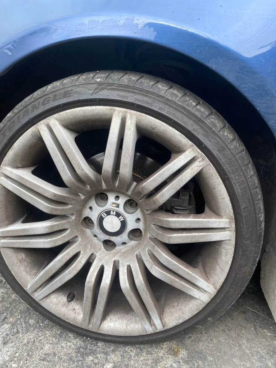 BMW 5-Series 2005