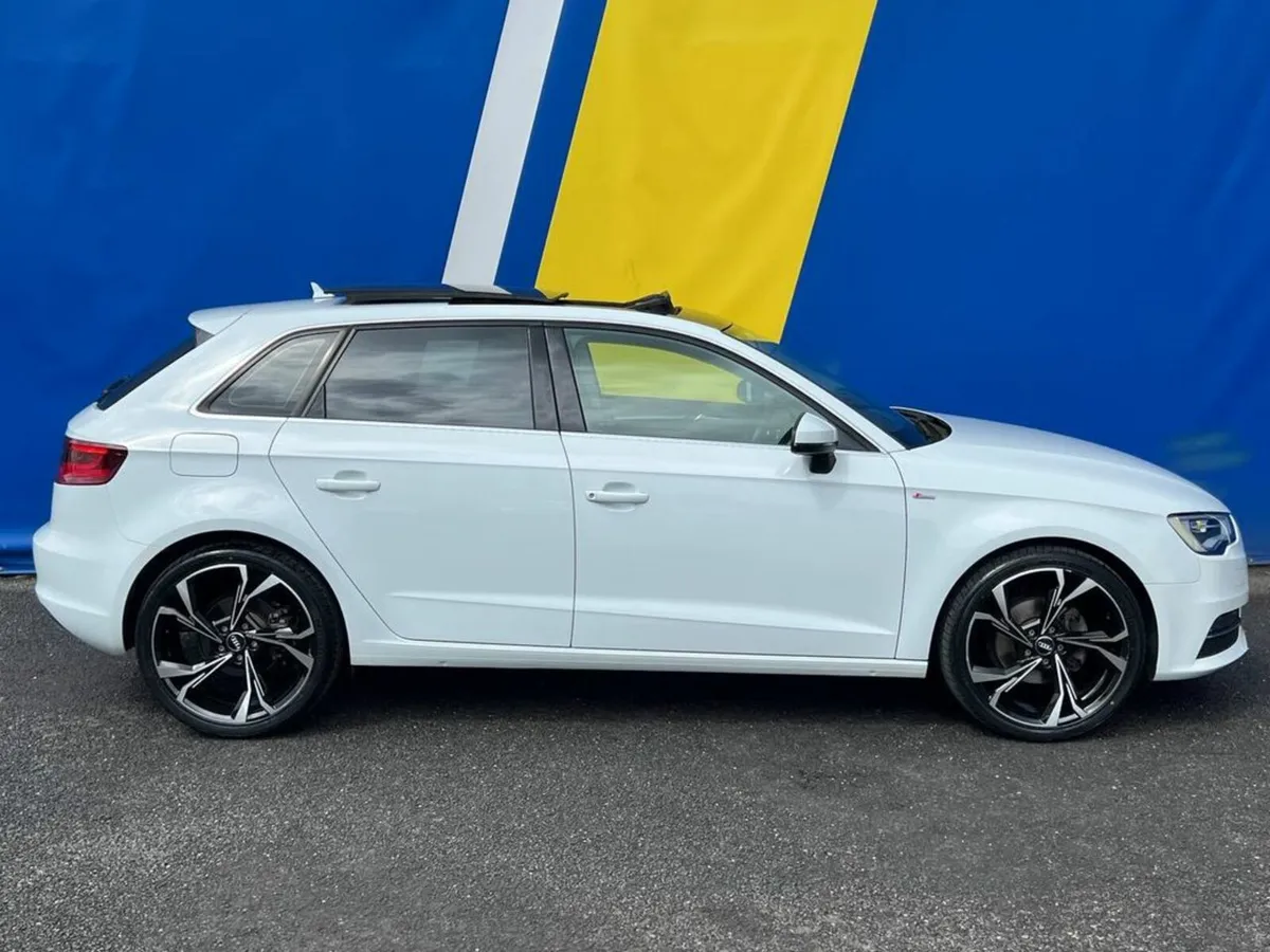 Audi A3 S-LINE PACK 1.4 TFSI AUTO // OPENING PANOR - Image 4