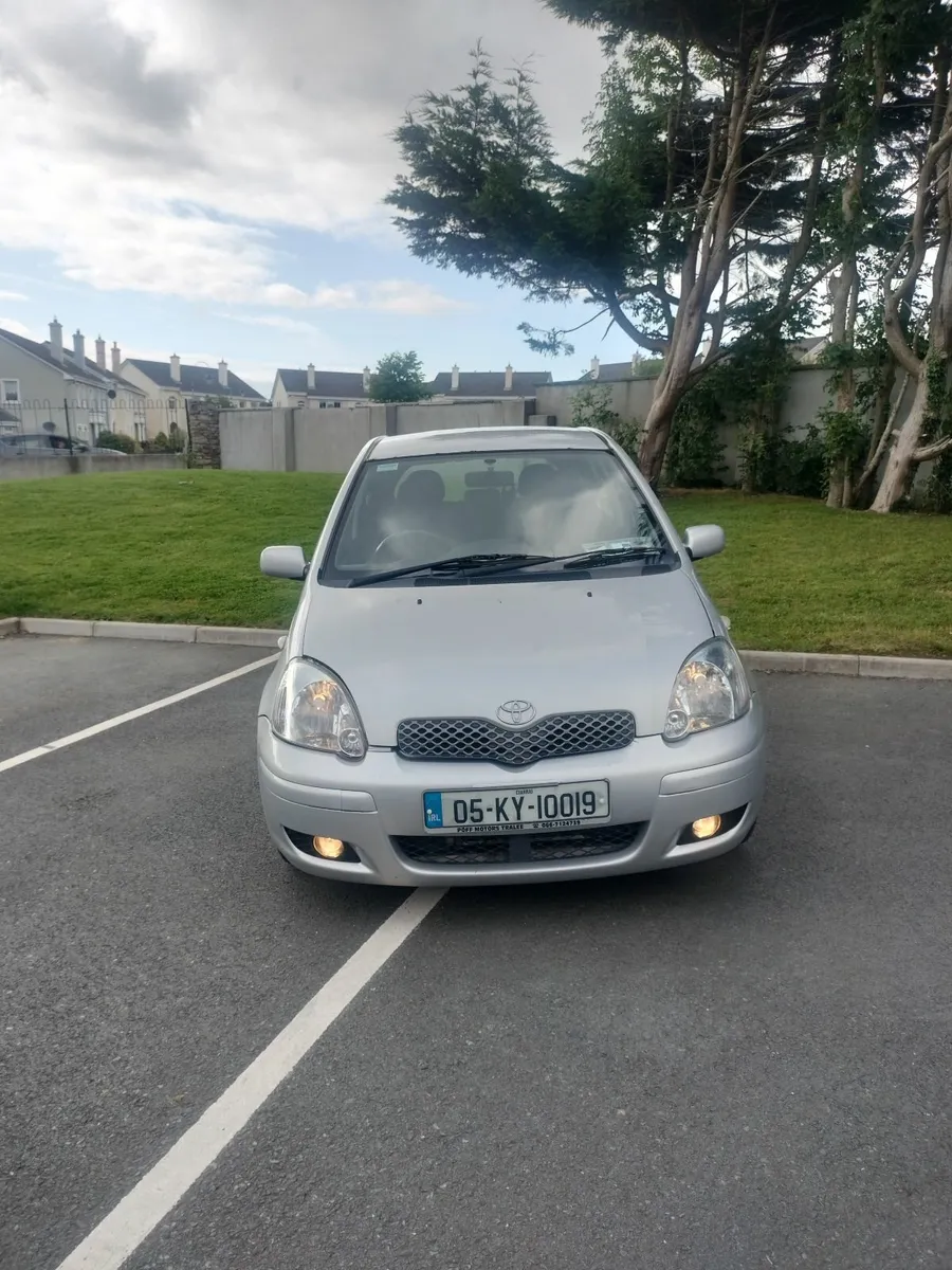 Toyota Yaris 2005 - Image 1