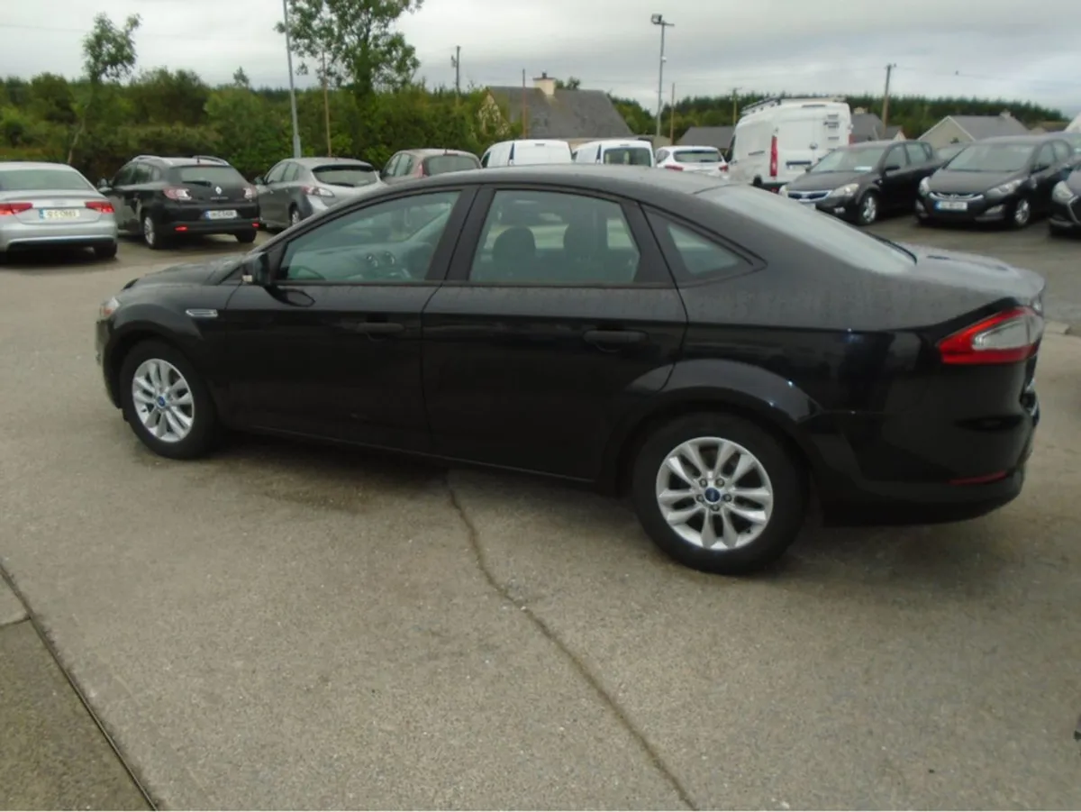 Ford Mondeo Graphite 1.6 Tdci 115PS 4DR - Image 4