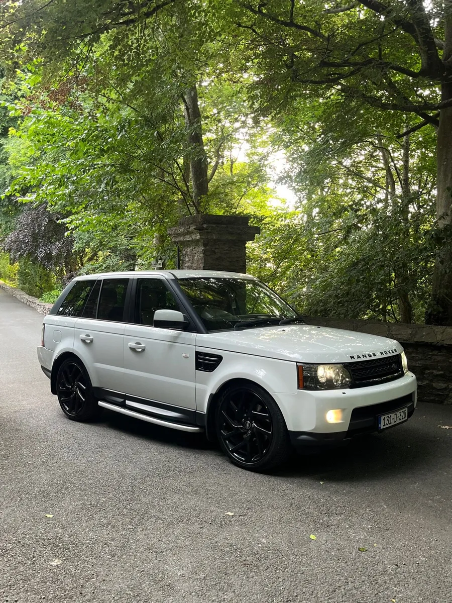 Range Rover Sport - Image 1