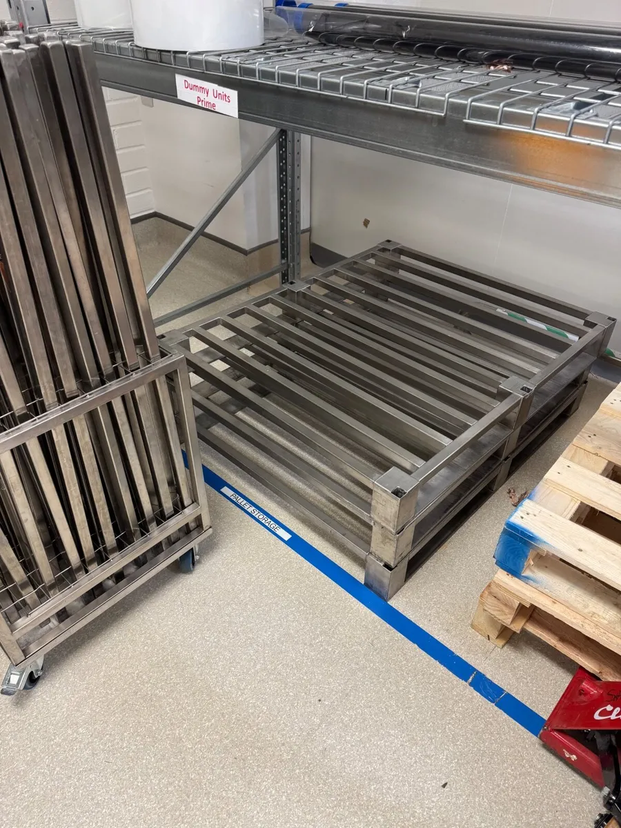 Metal Pallet