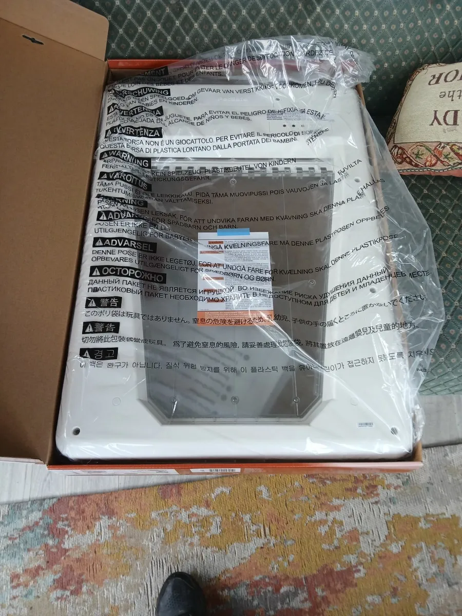 Smart electronic pet door - Image 3