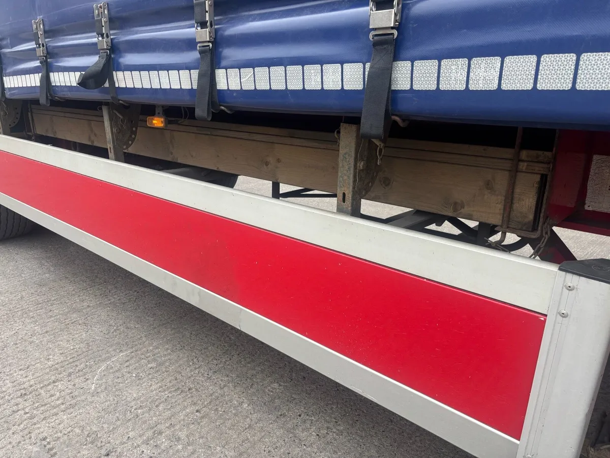Sdc Curtainsider - Image 4