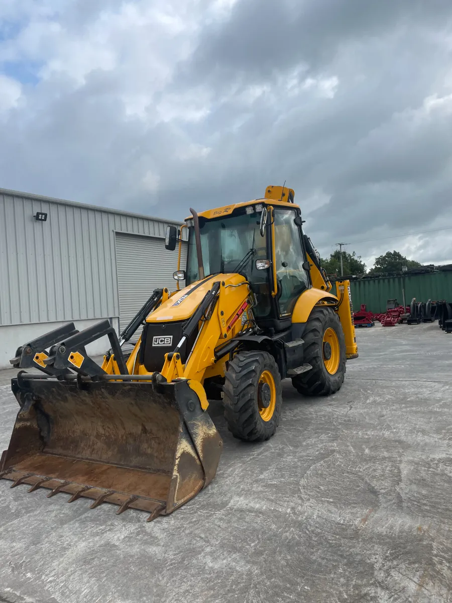 JCB 3CX Sitemaster plus - Image 1