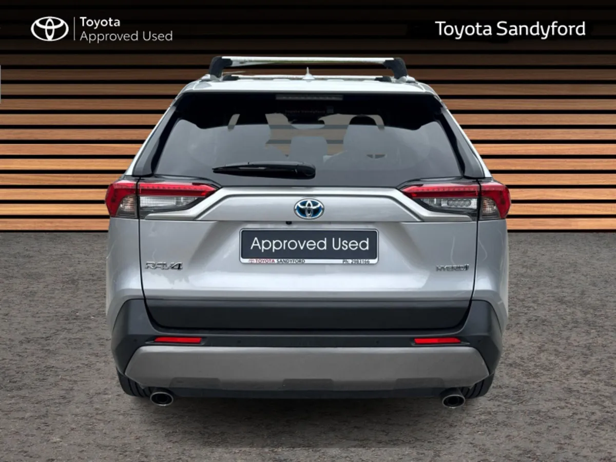 Toyota RAV4 HYBRID SOL AUTO // LEATHER HEATED SEAT - Image 4