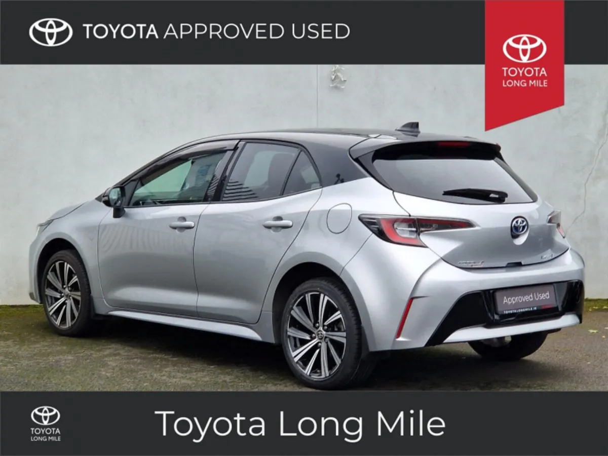 Toyota Corolla 1.8 Hybrid Luna Sport 5dr - Image 4