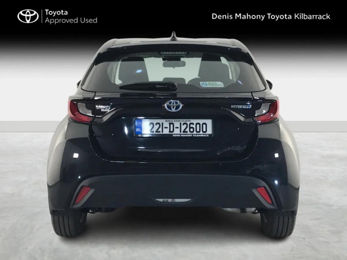 Toyota Yaris HYBRID LUNA 4DR AUTO - Image 4