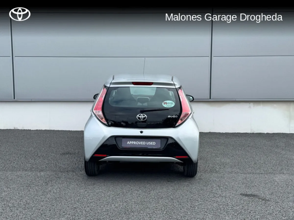 Toyota Aygo 1.0 X-Play + Call Now: 041 980 2420 - Image 4