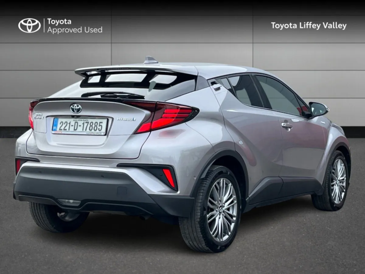 Toyota C-HR C-HR 1.8 HYBRID SOL - Image 2