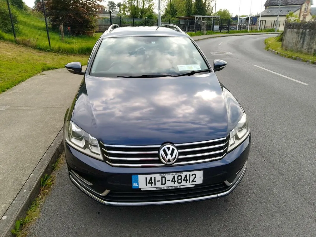 Volkswagen Passat estate bluemotion TSI 2014 auto - Image 1