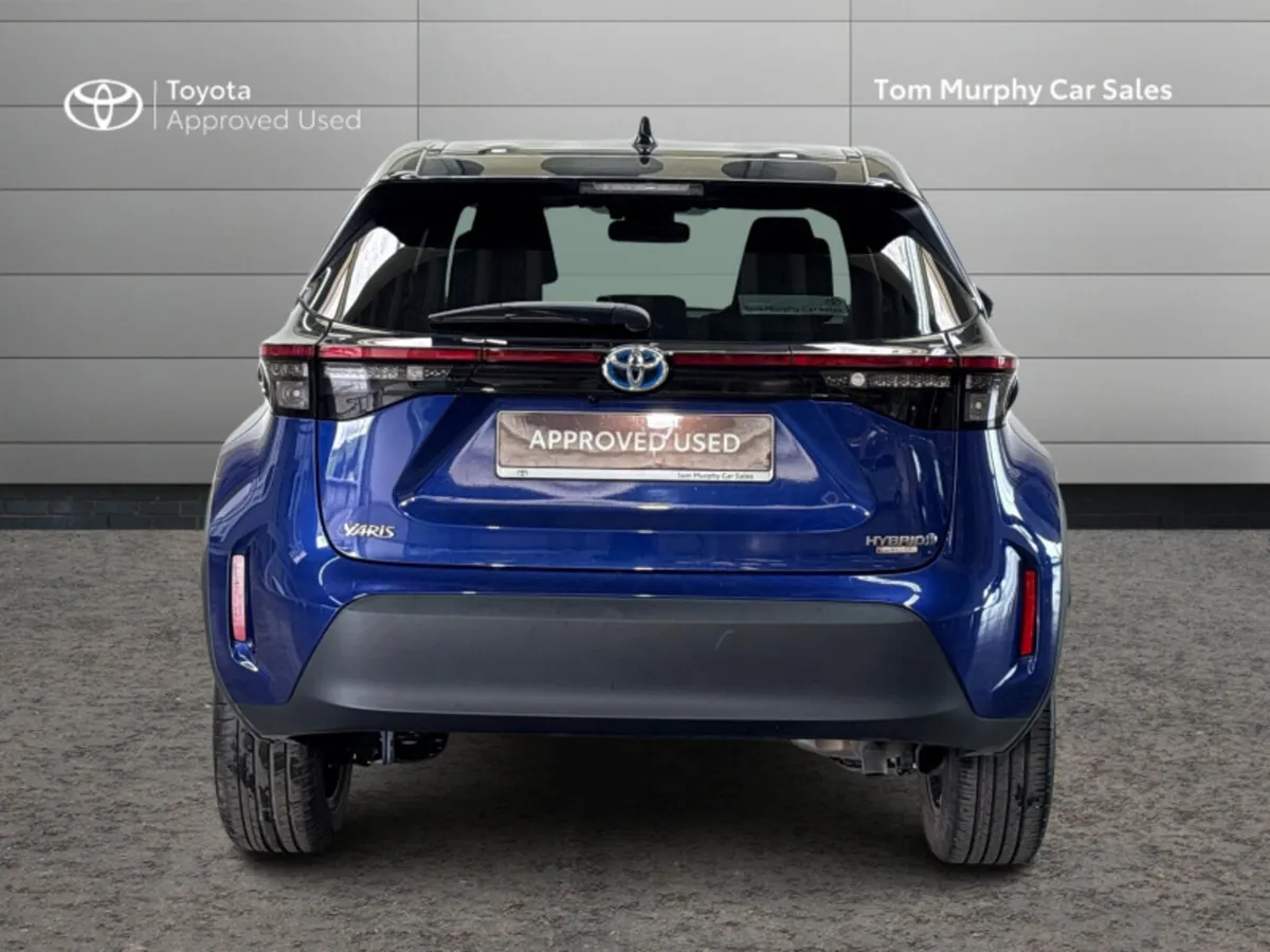 Toyota Yaris Cross YARIS CROSS LUNA SPORT - Image 4